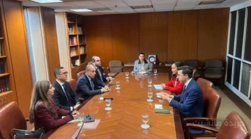 وزير الاستثمار يبحث مع شركة بوينج العالمية تعزيز الشراكة الاستراتيجية في قطاع الطيران والنقل الجوي 1